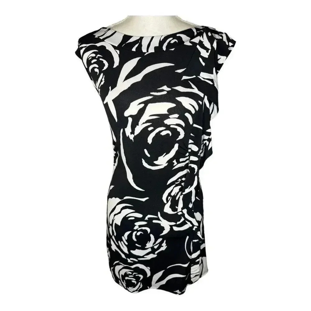 WHBM Size XS Black & White Floral Stretchy Mini Dress With‎ Ruffle